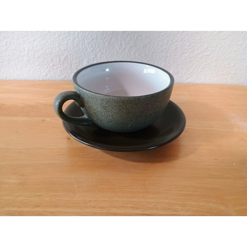 Acopa Ember 10 oz. Moss Green Matte Finish Stoneware Cup Mug with Plate